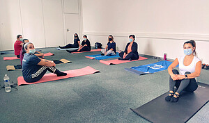 A l'IUT de Haguenau, où le projet a été d'abord centré sur le bien-être au travail, des tapis de yoga ont été achetés et la pause déjeuner rallongée pour pratiquer une activité.
