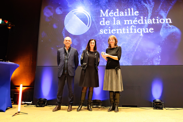 Wiebke Drenckhan compte parmi les cinq lauréats CNRS 2023 de la médaille de la médiation scientifique. © Nicolas Busser