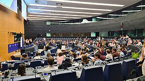 Après des travaux préparatoires à distance, les participants de l'ESA se sont retrouvés pendant trois jours au Parlement européen, pour formuler et voter des recommandations. © EUC_ESA