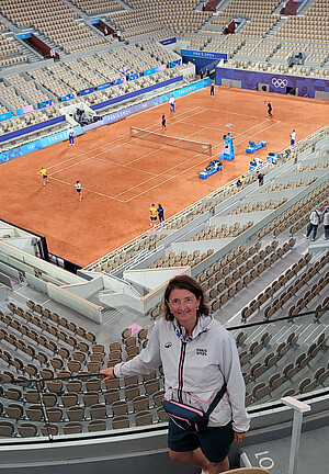 Stéphanie Priester, bénévole, a vécu des moments forts à Roland-Garros (ici avant l'arrivée des spectateurs). © DR