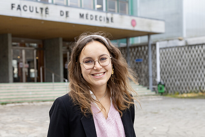 Camille Mauras est embauchée au sein de la mission Égalité, parité, diversité, en tant que coordinatrice pour la prise en charge de situations de Violences sexistes, sexuelles et homophobes (VSSH) dans les disciplines de santé. © Catherine Schröder / Unistra