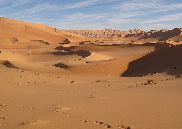 Paysage de dunes dans l'Erg de Mourzouq en Libye. © Mathieu Schuster