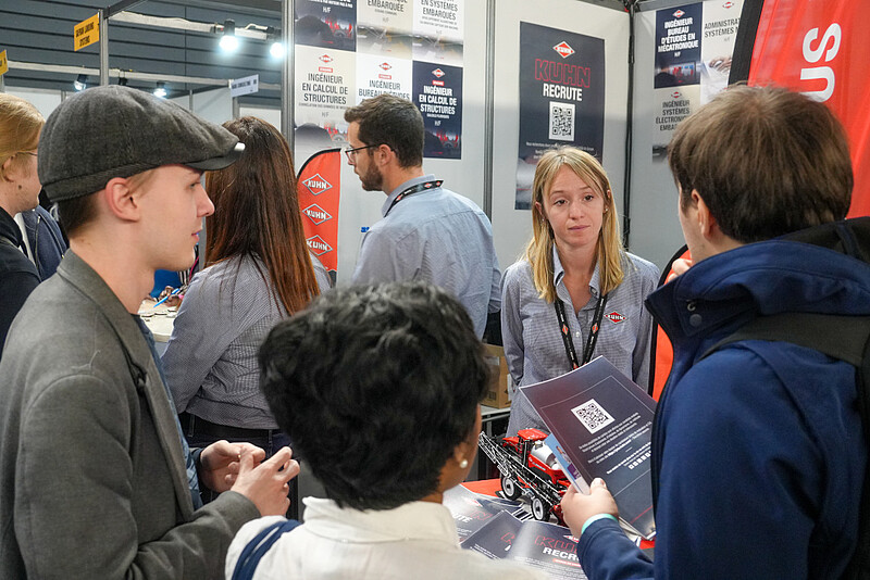 « Créer des ponts » : retour sur le Forum stage & emploi 2025