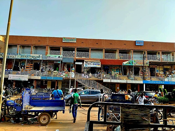 Adolphe Badiel a passé un an à Rood-Woko, le grand marché de Ouagadougou. ©AB