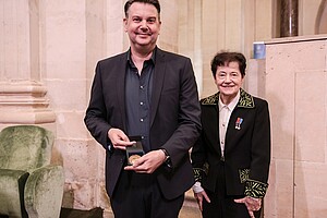 Jean-François Lutz développe des polymères dits informationnels. ©Académie des sciences – Mathieu Baumer