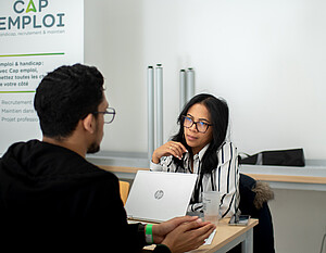 Le before « Prépare-toi au forum », proposé dès le 9 octobre à la Manufacture des tabacs, permettait d'échanger avec des professionnels du recrutement, en amont. © Marc Vervinck – Alsace Tech Le before « Prépare-toi au forum », proposé dès le 9 octobre à la Manufacture des tabacs, permettait d'échanger avec des professionnels du recrutement, en amont. © Marc Vervinck – Alsace Tech