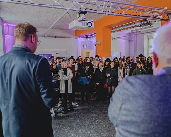 Cérémonie de lancement au Coworking Etena