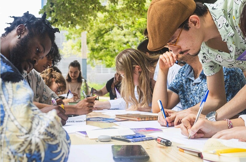 Festival Démostratif : les psychoses familiales s’invitent sur les planches !