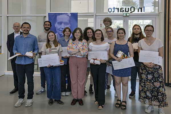Six prix sont décernés : trois prix du jury (langue française) et trois prix des étudiants (en langue française, espagnole et anglaise). Les sept autres textes retenus font aussi l'objet pour leur auteur d'une dotation financière et d'une publication aux PUS. © Catherine Schröder / Unistra